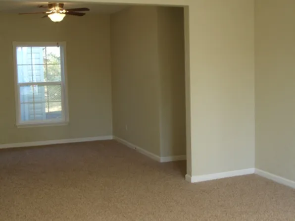 1125 NW Oak Ave, Lawton, OK 73507