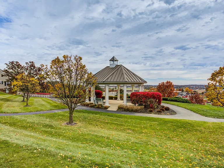 Highlands at Warwick — Photo 10