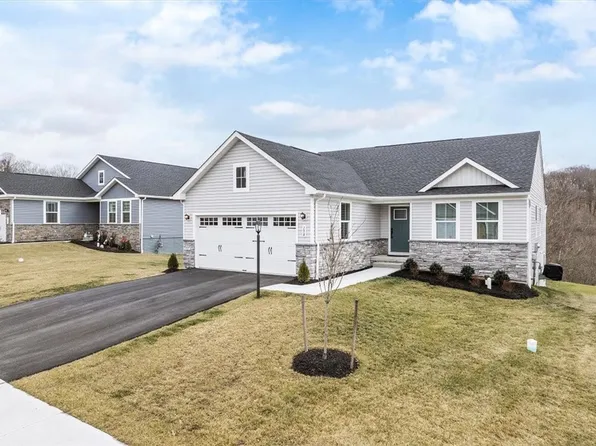 158 Olivia Dr, Monaca, PA 15061