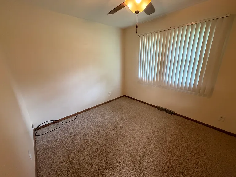 701 Vine St — Photo 19