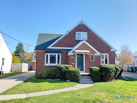 2nd image of 148 Windsor Dr