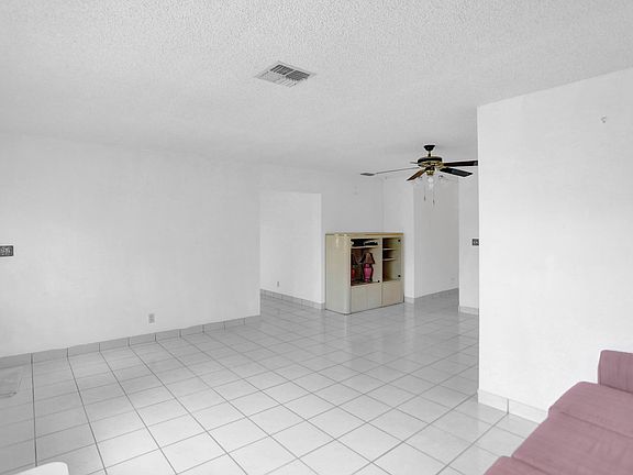 4th image of 2624 Oklahoma St