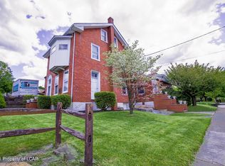 30 W 6th St, Jim Thorpe, PA 18229
