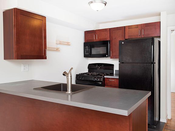 2nd image of 511 S 12th St #C