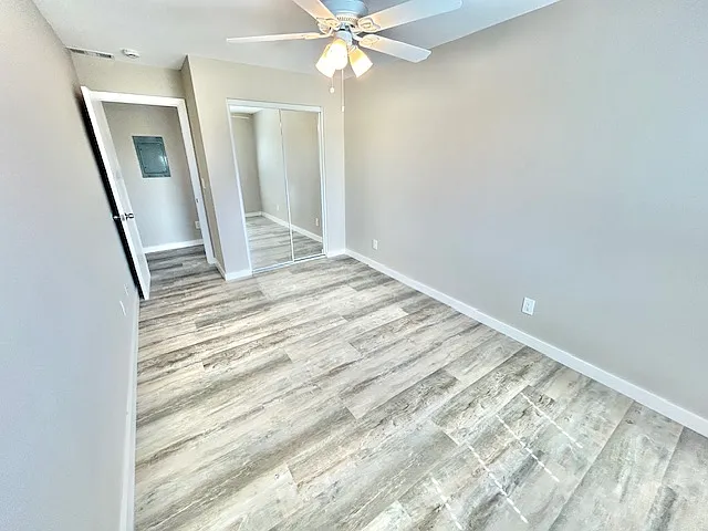 564 Florence St #8 — Photo 12