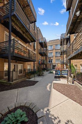 4604 N Monticello Ave APT 3E, Chicago, IL 60625