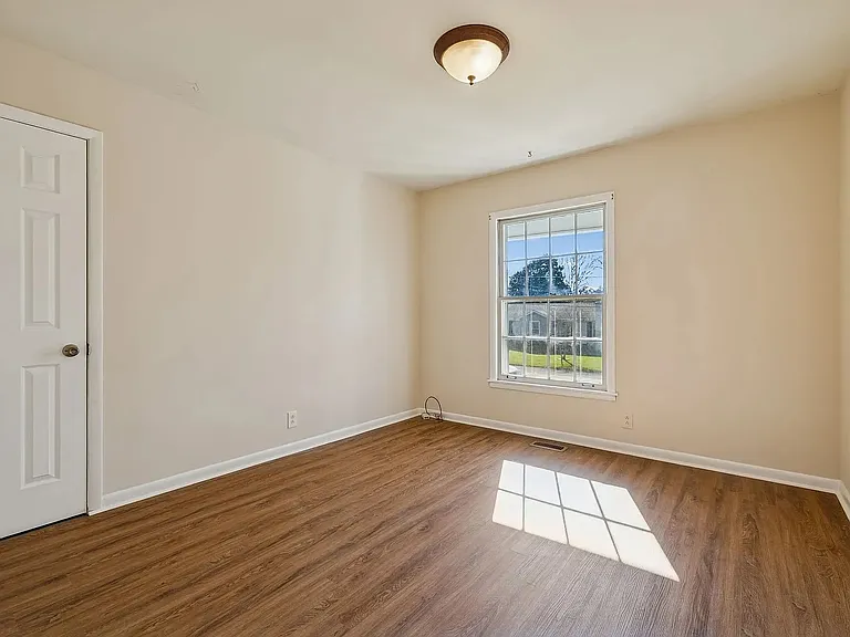 7424 George Gaines Rd — Photo 14