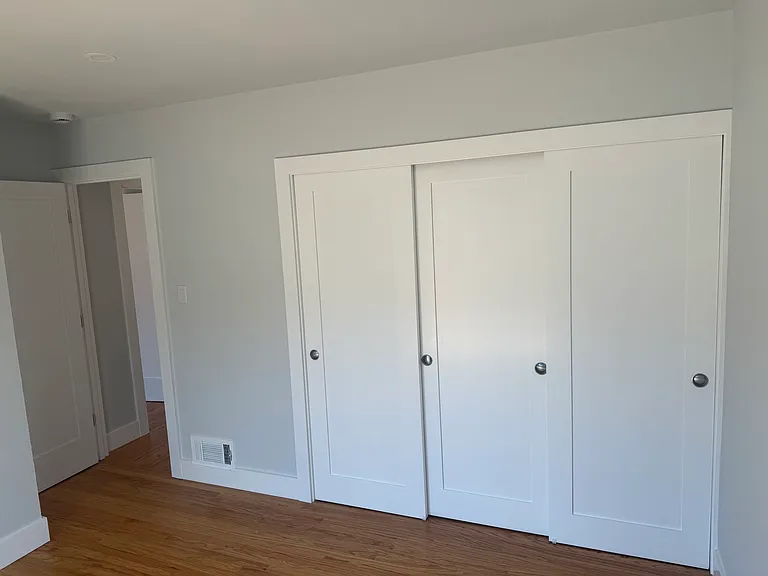 235 Crestmoor Cir — Photo 8