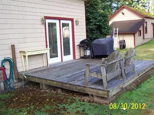 15303 Sunset Ave NE, Keyport, WA 98345