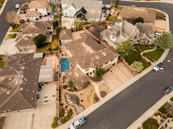 754 Swiss Haven Cir, Santa Clara, UT 84765