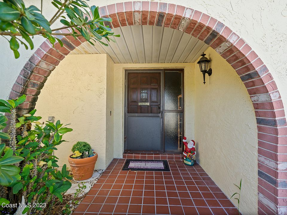 2 Colonial Way, Indian Harbour Beach, FL 32937 Zillow