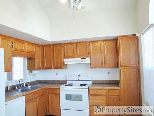 2nd image of 6000 Glen View Dr