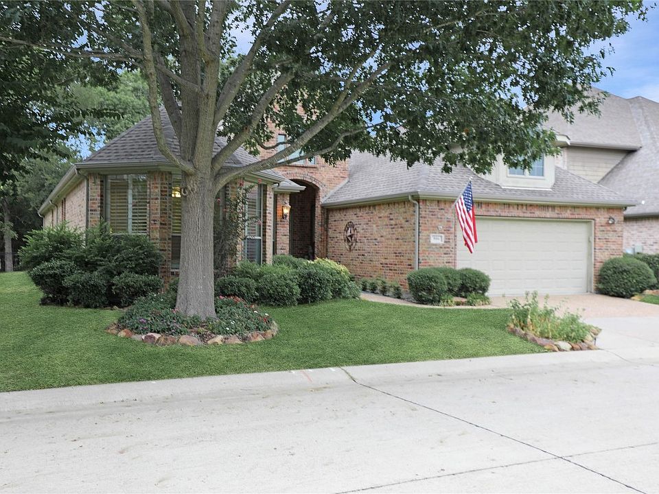 1st image of 906 Shoal Creek Dr