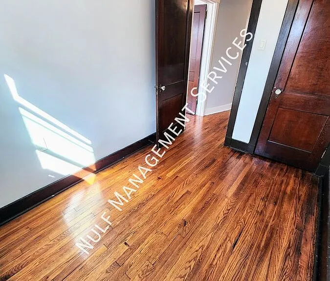 4224 Geneva St — Photo 10