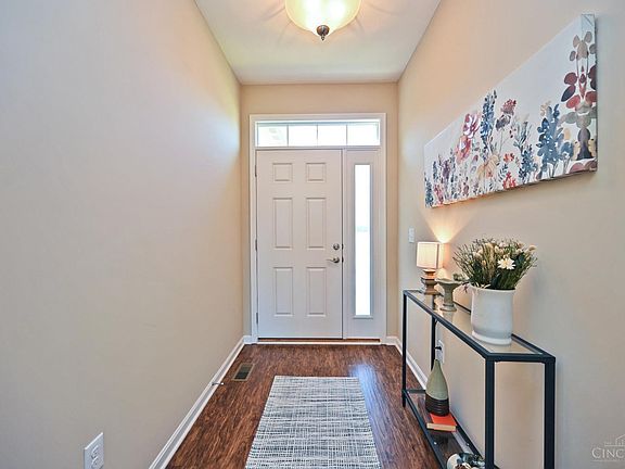 3rd image of 1006 Chatham Ln