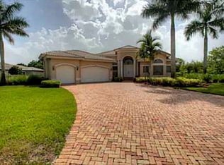3319 Juniper Ln, Davie, FL 33330