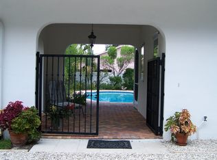 6 Stockton Dr, Merritt Island, FL 32952