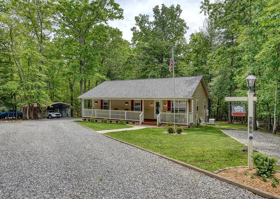 1st image of 649 Pit Rd