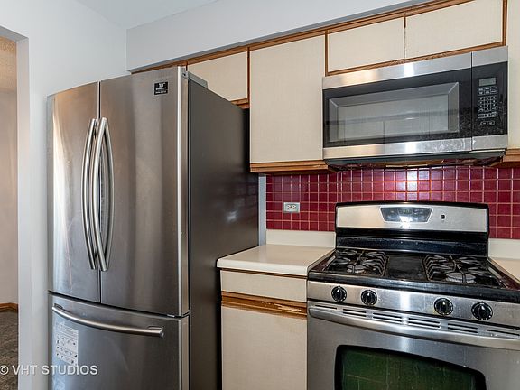 4th image of 508 W Happfield Dr