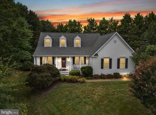 1396 Riverview Dr, Locust Grove, VA 22508