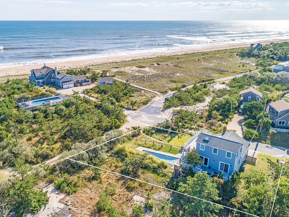 1st image of 29 Whalers Ln