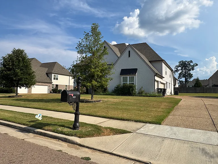 455 Tender Oaks Ln N — Photo 36