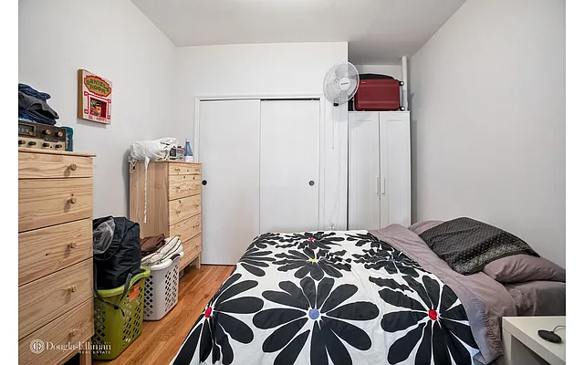 Rented by Douglas Elliman | media 6