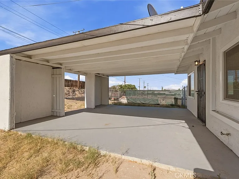 937 E Elizabeth St — Photo 26
