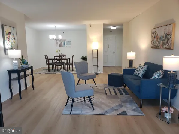 15115 Interlachen Dr #3515, Silver Spring, MD 20906