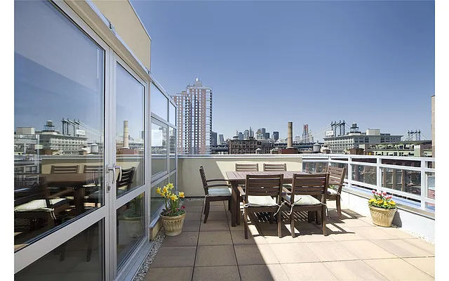 Sold by Douglas Elliman | media 24