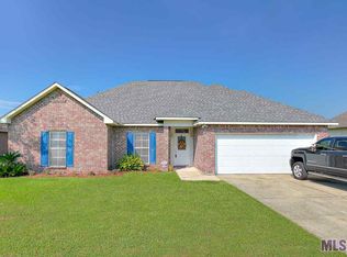 403 Melissa Ave, Port Allen, LA 70767