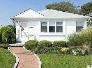 2174 Bay Blvd, Atlantic Beach, NY 11509
