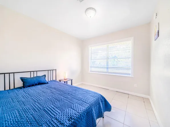(undisclosed Address), Houston, TX 77078
