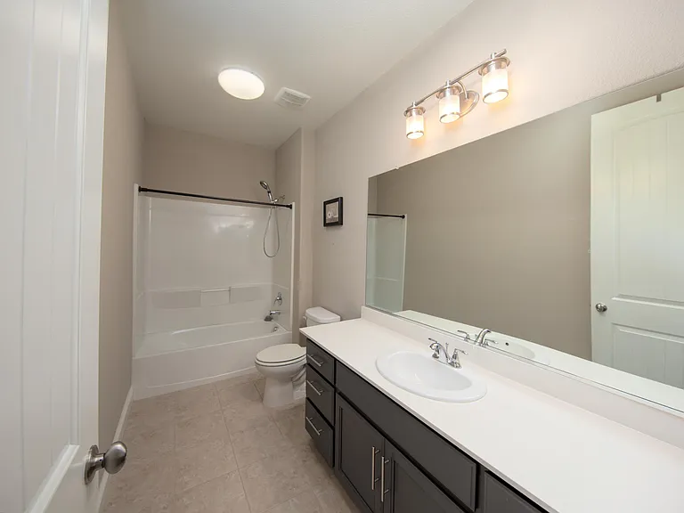 6491 Bayview Dr #1 — Photo 33