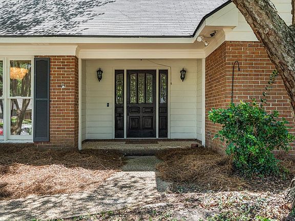 2nd image of 4220 Westfield Ct