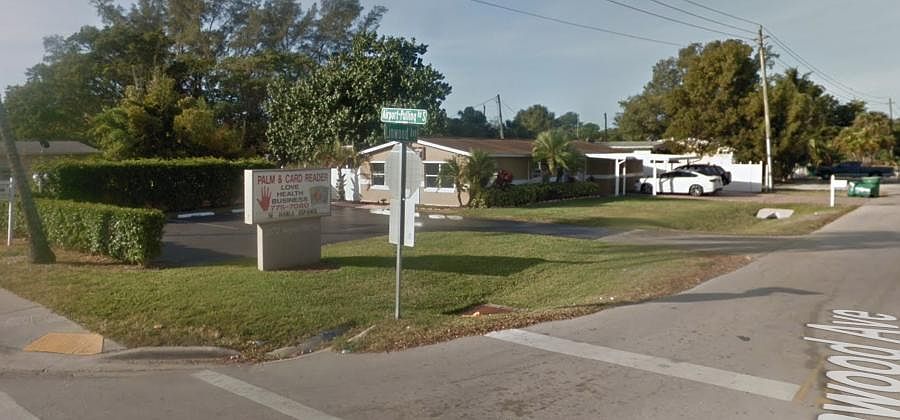 2nd image of 3234 Linwood Ave