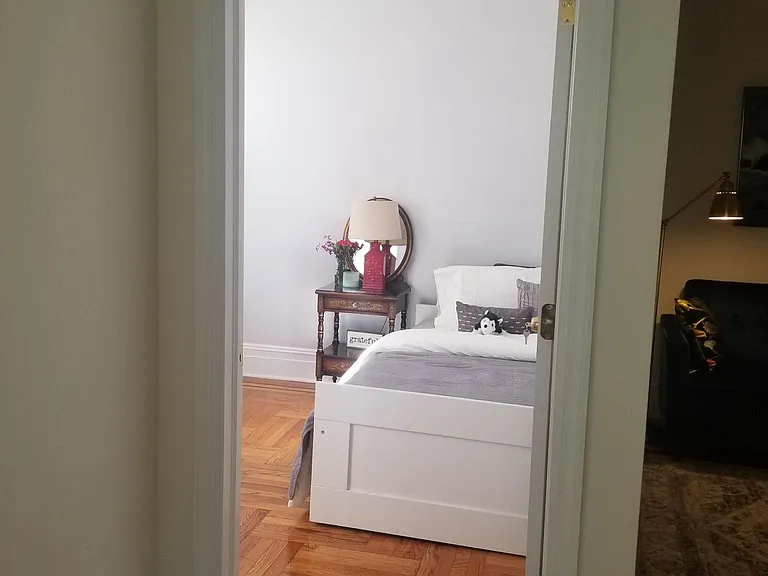 70 Sherwood Ave #1 — Photo 15