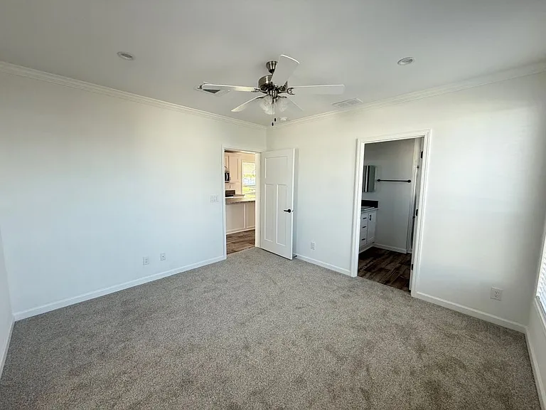 486 Driftwood Dr #1305 — Photo 14
