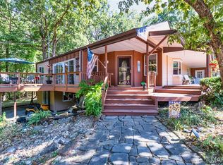 8132 Chapel Ln, Hillsboro, MO 63050