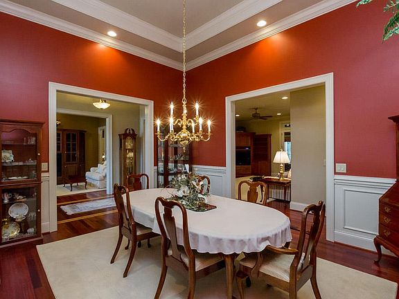 5th image of 1310 Carnton Ln