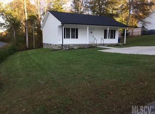 437 Forest Dr, Maiden, NC 28650