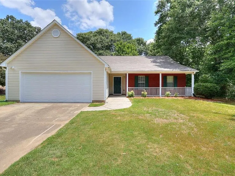 4160 Janel Ln — Photo 2