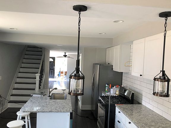 2nd image of 708 Meadowbrook Ave