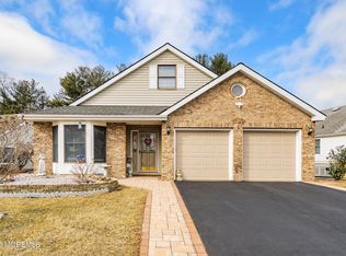 81 Caldwell Ter, Marlboro, NJ 07746