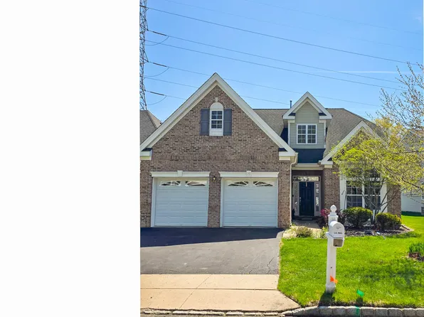 75 Jumping Brook Drive, Lakewood, NJ 08701