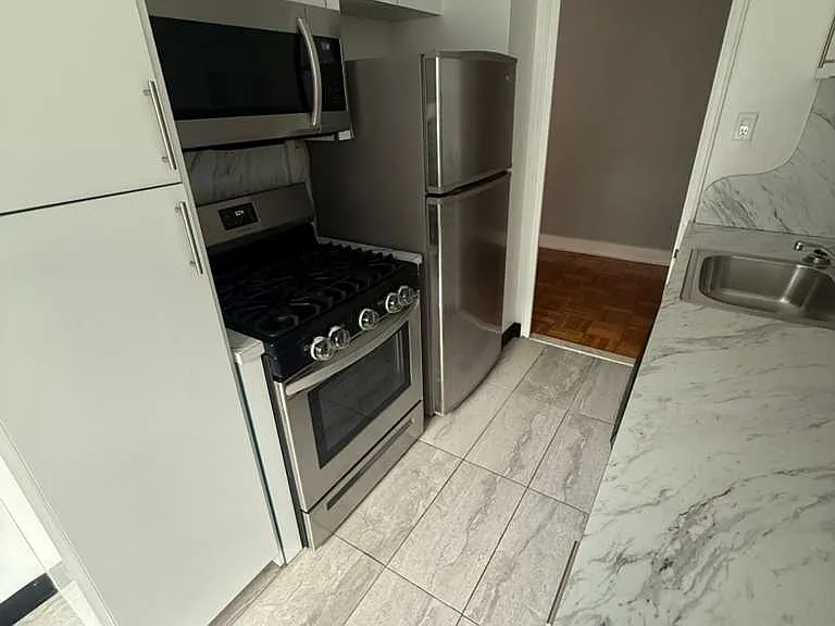 7358 197th St #2B — Photo 6