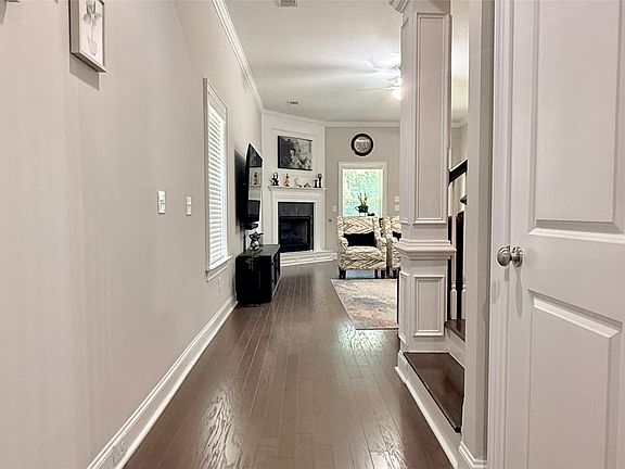 5th image of 8600 Melbourne Cir