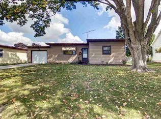 603 S 2nd Ave, Forreston, IL 61030