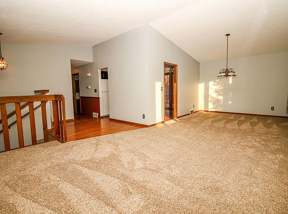 4th image of 1947 Wichita Dr