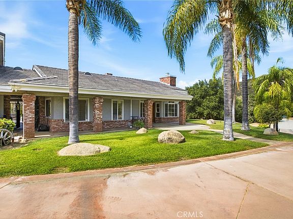 2nd image of 37550 Calle De Companero
